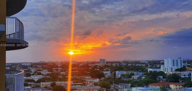 Building Photo - 900 SW 8th St