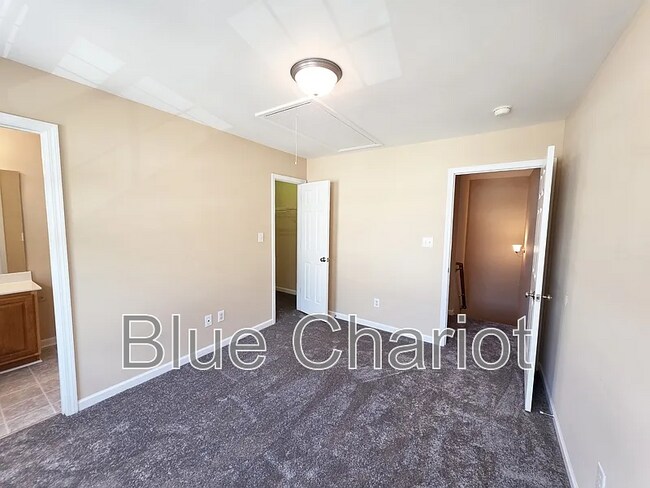 Building Photo - 650 Ganyard Farm Way
