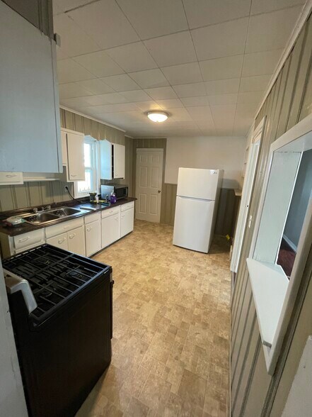 Building Photo - 127 Taunton Pl