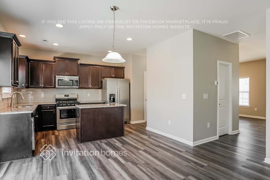 Building Photo - 1216 Turkey Trot Rd