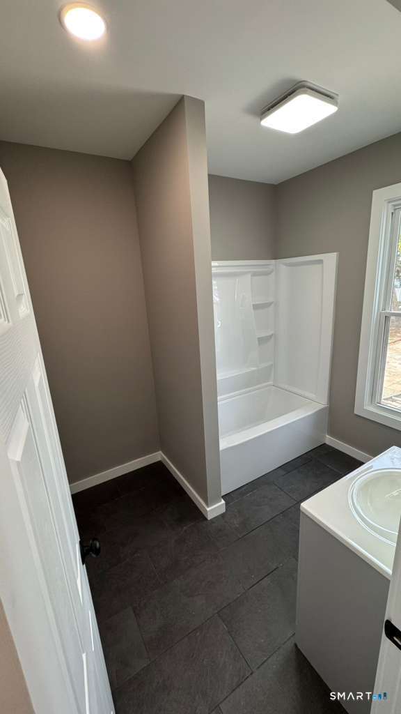 Building Photo - 149-151-151 Shelton St