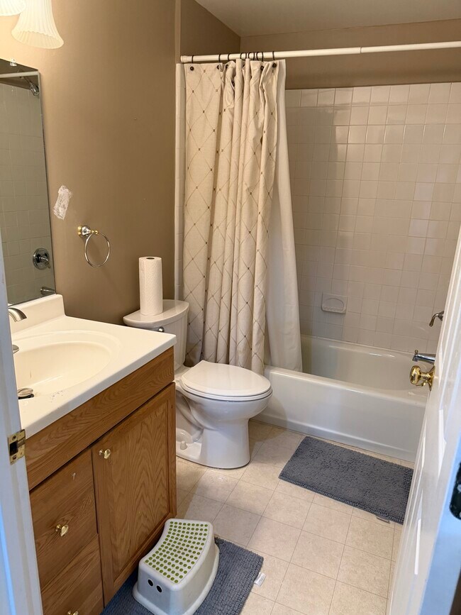 Building Photo - 12384 Brown Fox Way