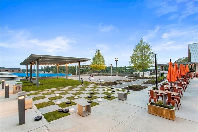 Building Photo - 6715 Halcyon Way