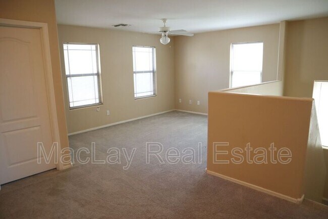 Building Photo - 6917 W St Charles Ave