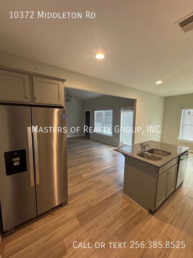 Building Photo - 10372 Middleton Rd