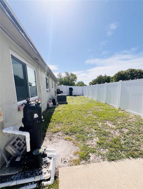 Building Photo - 10005 Brandywine Ln