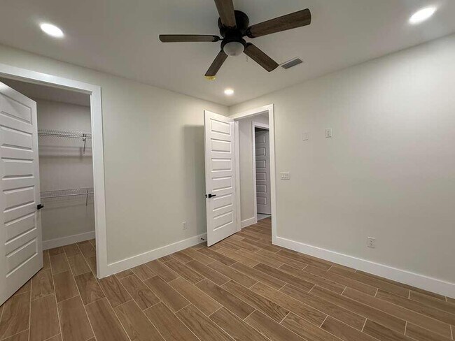 Building Photo - 361 County Line Rd