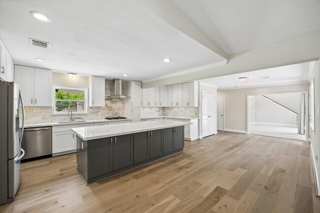 Building Photo - 9407 Cranleigh Ct