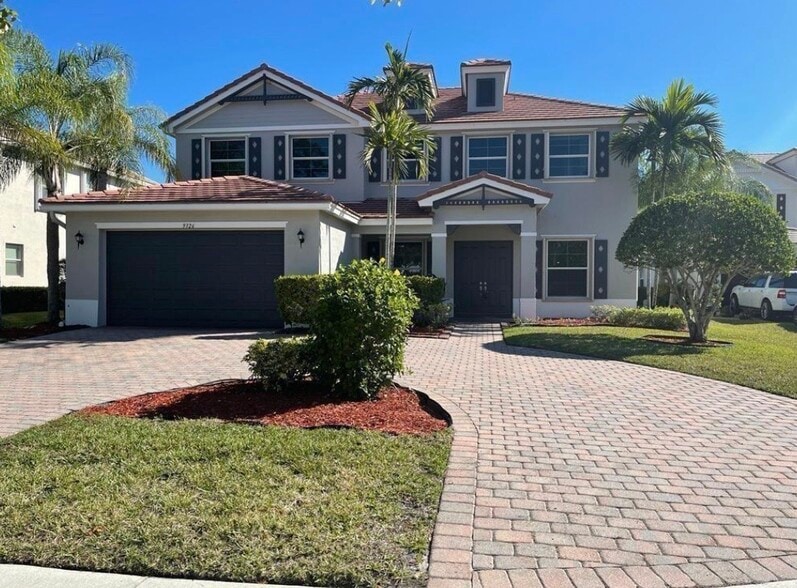 Building Photo - 9326 Plantation Estates Dr