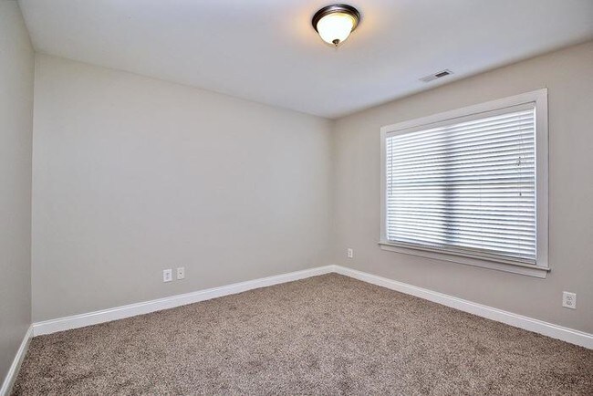 Building Photo - 6000 Abergele Ln