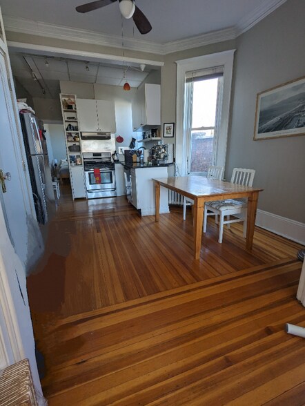 Building Photo - 544 Madison Ave