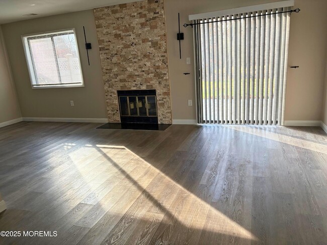 Building Photo - 61 Lenape Trail