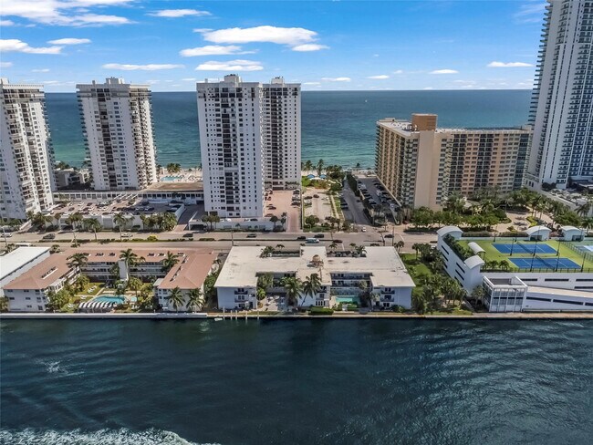 Building Photo - 2600 S Ocean Dr