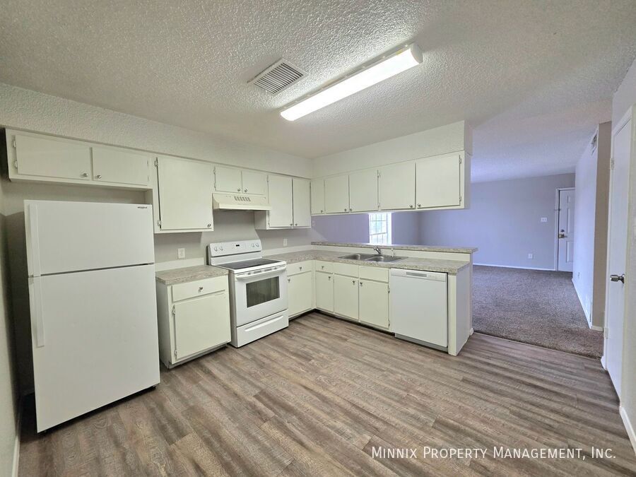 Building Photo - 3007 W Louisiana Ave