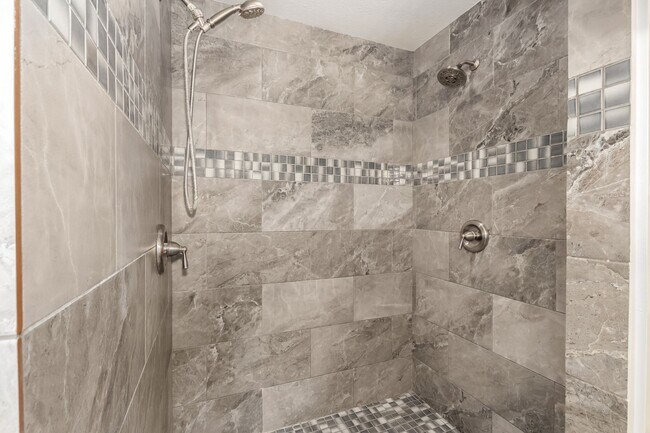 Building Photo - Huge North Scottsdale Home on 1/2 acre