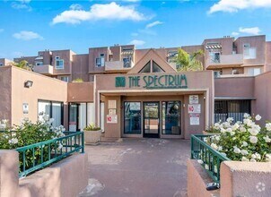 Building Photo - Remodeled 1bed/1bath right in the heart of...