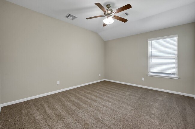 Building Photo - 811 Jefferson Ave