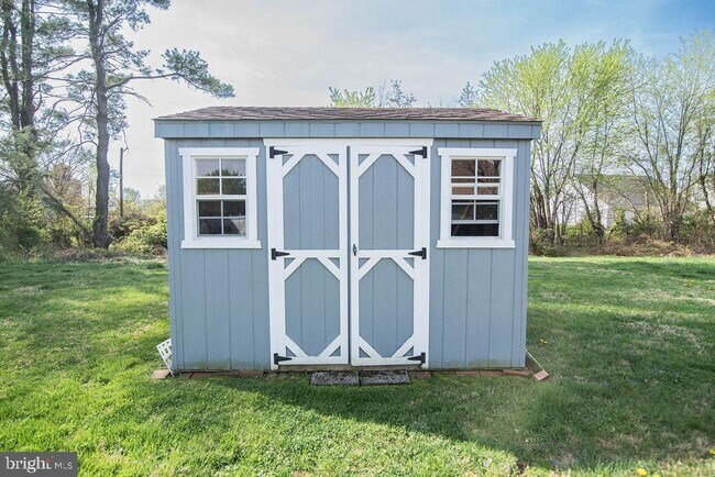 Building Photo - 239 Oakridge Dr