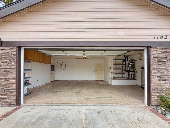 Building Photo - Great 3B/2BA House in San Marcos!
