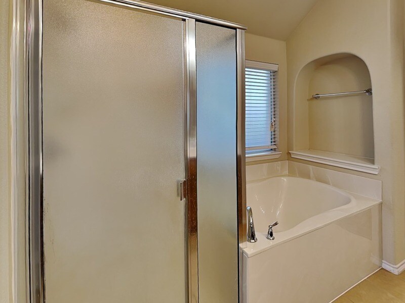 Building Photo - 1605 Grey Willow Ln