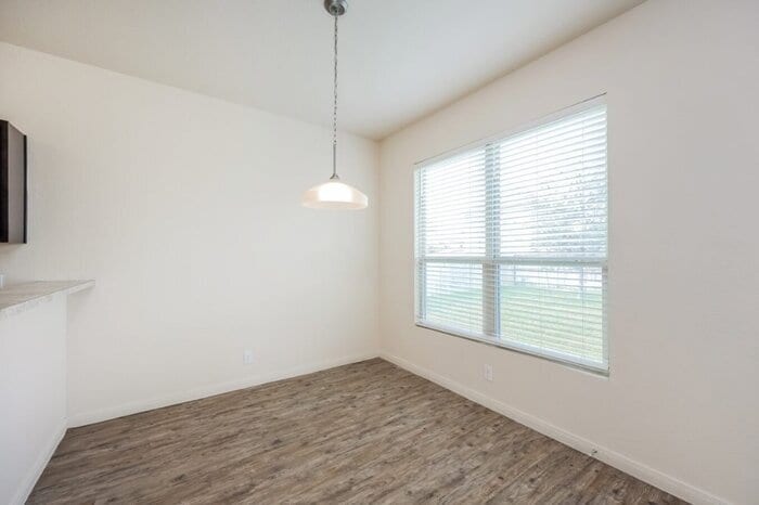 Building Photo - 4923 War Horse Dr