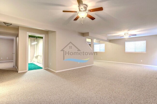 Building Photo - 2656-Square Foot Home with 4 Beds and 3 Ba...