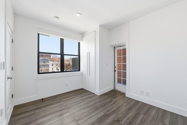 Building Photo - 43-49-49 Van Wagenen Ave