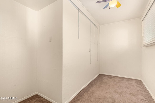 Building Photo - 230 E Strahan Dr