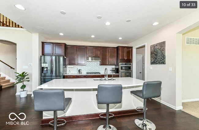 Building Photo - 7843 Tranquility Dr