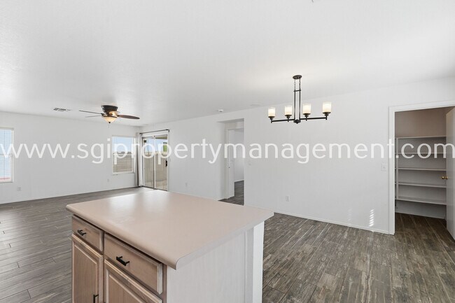 Building Photo - 714 East Michigan Ave