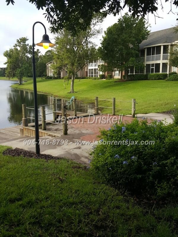 Building Photo - MOVE IN READY - First Floor Condo //Sail Cove