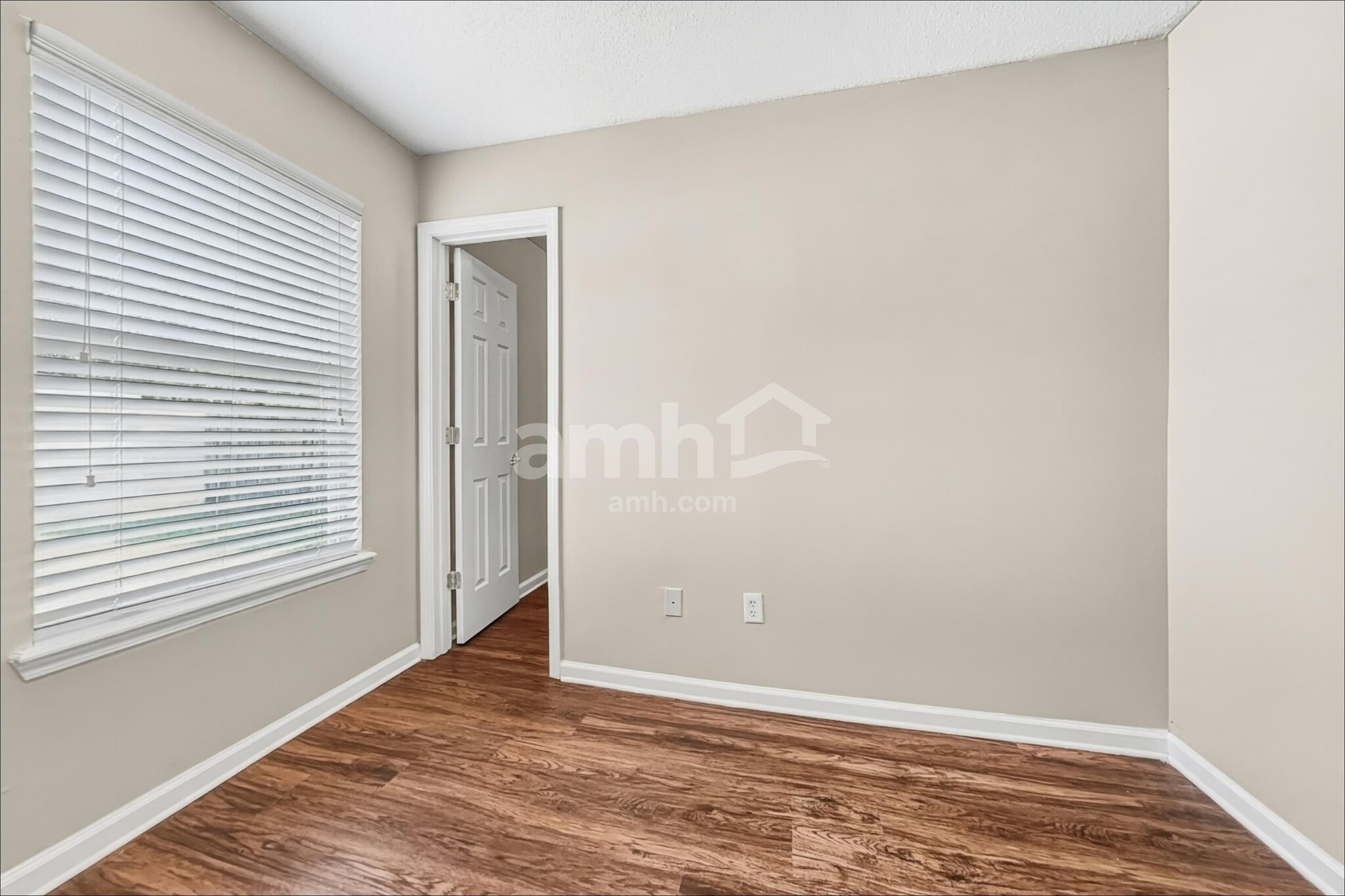 Building Photo - 11134 Lauren Oak Ln