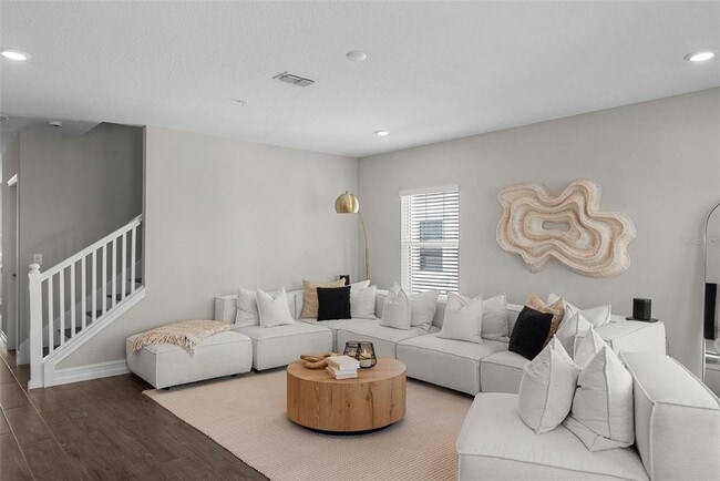 Building Photo - 5351 Bridge St