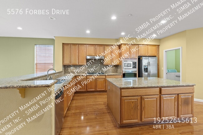 Building Photo - 5576 Forbes Dr