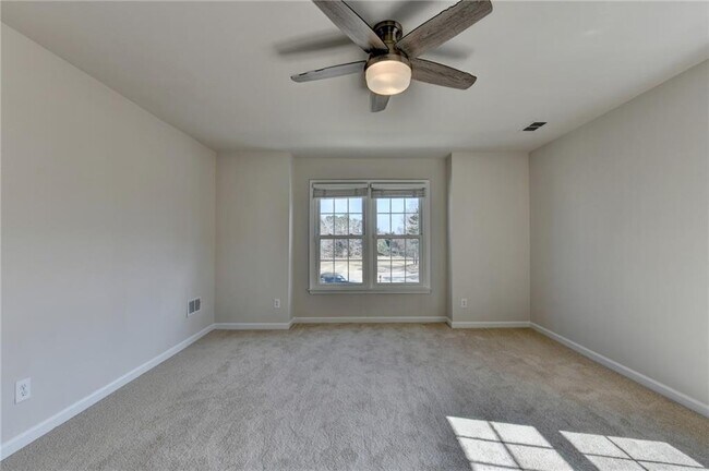 Building Photo - 6415 Sterling Dr