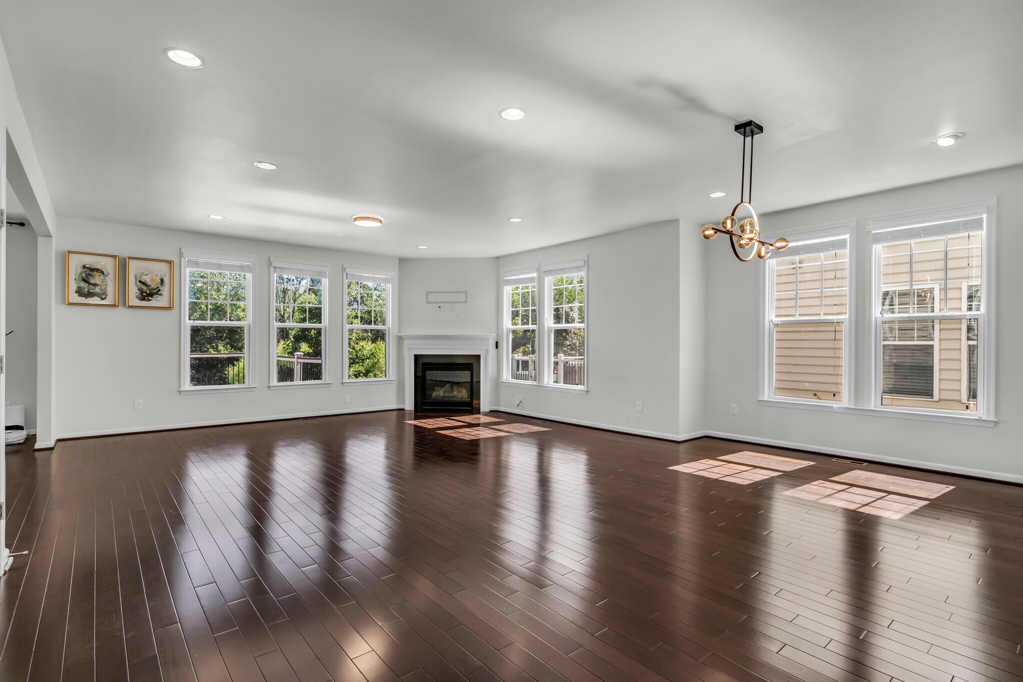Building Photo - 42522 Stratford Landing Dr