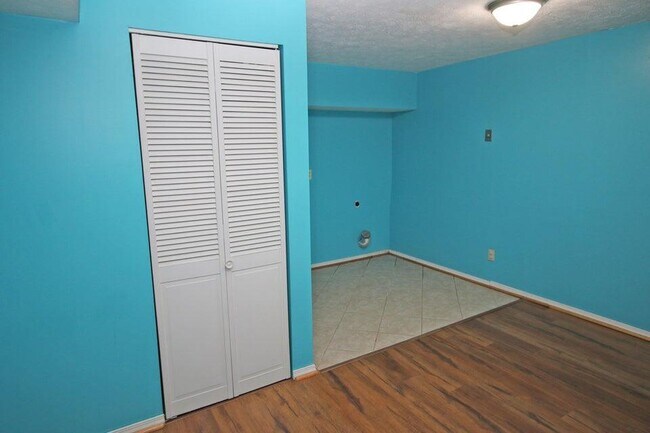 Building Photo - 4352 Cobblestone Knoll Dr