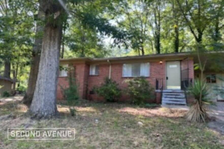 Primary Photo - 617 Rebecca Rd