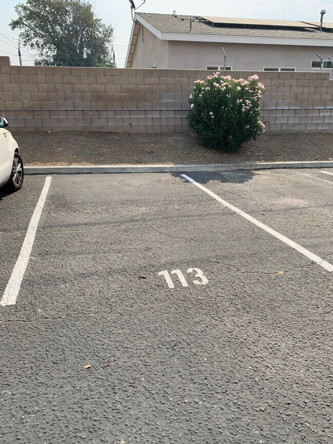 Building Photo - 1025 N Tippecanoe Ave