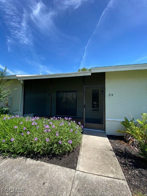 Primary Photo - 5113 SW 15th Pl