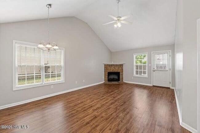 Building Photo - 443 Northrop Pl