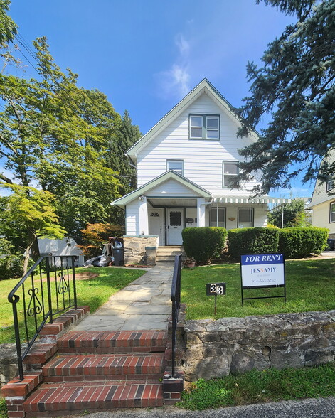 Building Photo - 33 Lafayette St