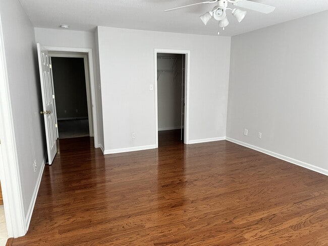 Building Photo - 1114 Mercer Dr