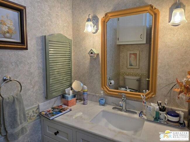 Building Photo - 69490 Parkside Dr