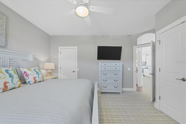 Building Photo - 7317 Regina Royale Blvd