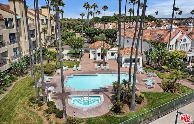 Building Photo - 16291 Countess Dr