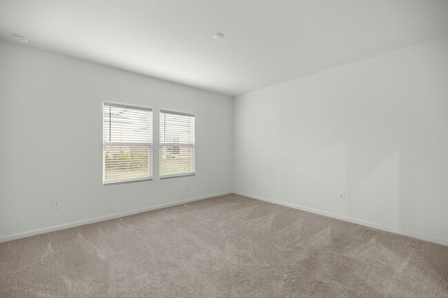 Building Photo - 4610 SW 89th Loop