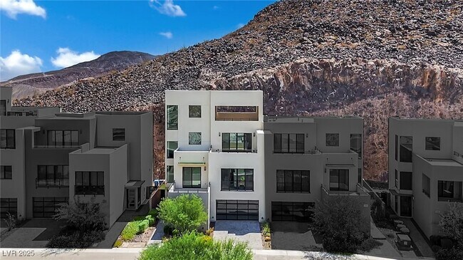 Building Photo - 378 Tranquil Peak Ct