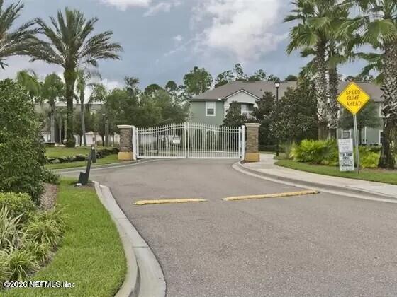 Building Photo - 13785 HERONS LANDING WAY Way