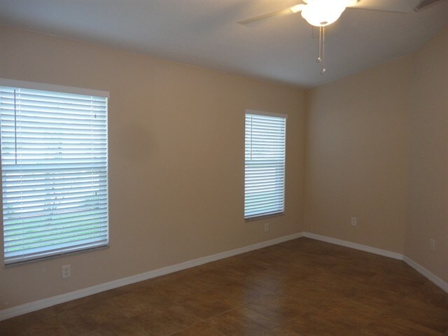 Building Photo - 3306 Hoylake Ct